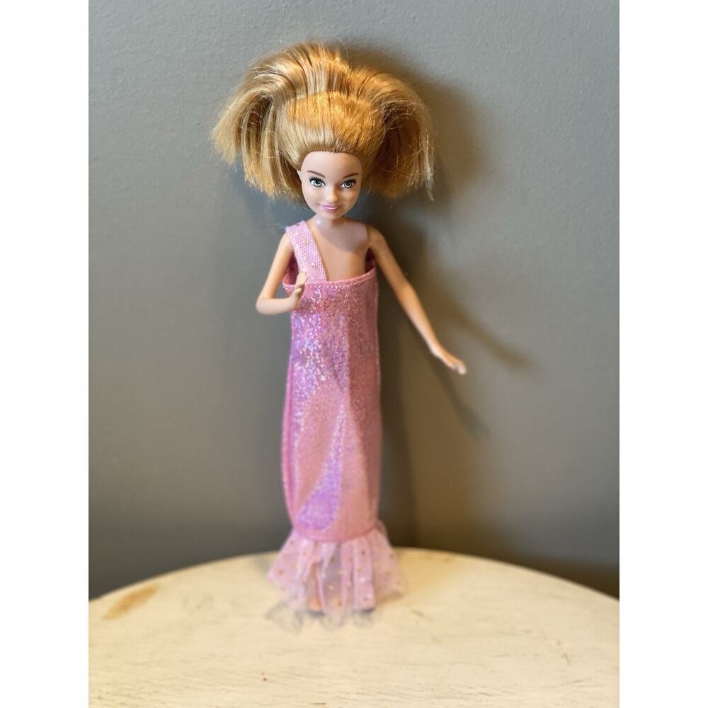 2019 Barbie sister doll Travel Stacie Doll C186